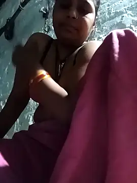 Sheema tyagi online show from November 2025 08:21:02 PM