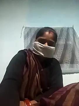 Sheema tyagi online show from November 2025 08:30:02 PM