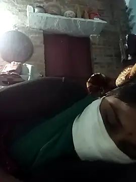 Sheema tyagi online show from December 2025 08:25:01 PM