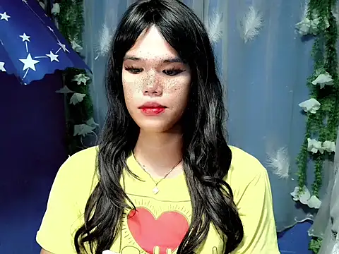 Snapshot of Kayra_Slut122 chatting on October 2025 04:49:02 PM Kayra Slut122 online show from October 2025 04:49:02 PM