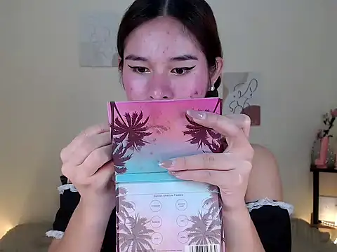 Snapshot of sassymimi69 chatting on November 2025 07:40:02 AM sassymimi69 online show from November 2025 07:40:02 AM