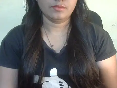 Snapshot of Aanya_Hazel chatting on November 2025 02:17:02 PM Aanya Hazel online show from November 2025 02:17:02 PM