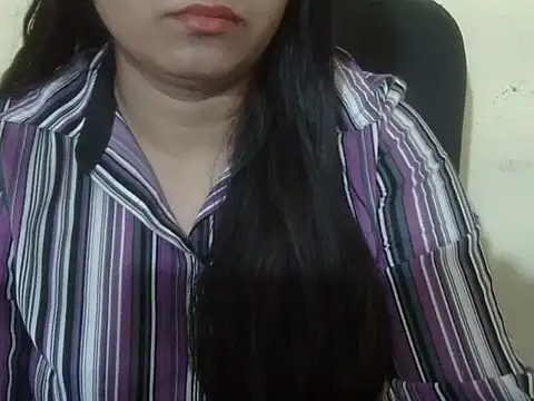 Snapshot of Aanya_Hazel chatting on December 2025 12:48:01 AM Aanya Hazel online show from December 2025 12:48:01 AM