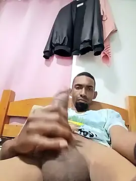 Snapshot of Berenxxx chatting on October 2025 08:24:02 PM Berenxxx online show from October 2025 08:24:02 PM