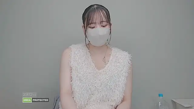 Snapshot of CocoaMilk18 chatting on February 2026 02:13:01 PM CocoaMilk18 online show from February 2026 02:13:01 PM