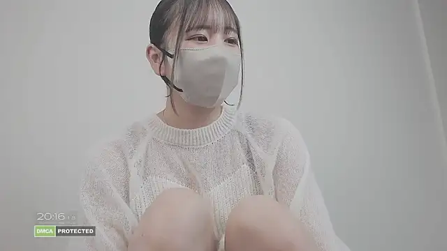 Snapshot of CocoaMilk18 chatting on February 2026 11:17:01 AM CocoaMilk18 online show from February 2026 11:17:01 AM