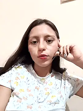 Snapshot of Lahila_ chatting on October 2025 12:40:02 AM Lahila  online show from October 2025 12:40:02 AM