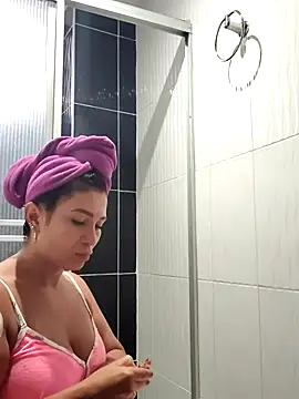 Snapshot of mia_mancinii chatting on May 2026 10:36:02 PM mia mancinii online show from May 2026 10:36:02 PM