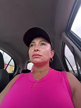 Snapshot of mia_mancinii chatting on May 2026 02:14:02 PM mia mancinii online show from May 2026 02:14:02 PM