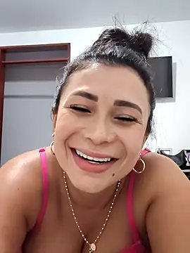 Snapshot of mia_mancinii chatting on June 2026 02:39:01 AM mia mancinii online show from June 2026 02:39:01 AM