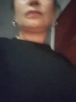 Snapshot of mia_mancinii chatting on June 2026 10:25:01 PM mia mancinii online show from June 2026 10:25:01 PM