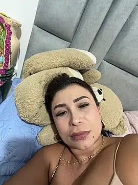 Snapshot of mia_mancinii chatting on June 2026 07:08:01 PM mia mancinii online show from June 2026 07:08:01 PM