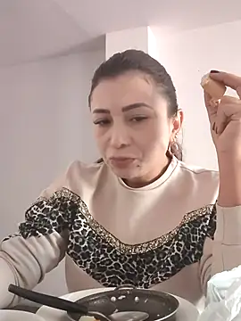 Snapshot of mia_mancinii chatting on July 2026 03:25:02 PM mia mancinii online show from July 2026 03:25:02 PM