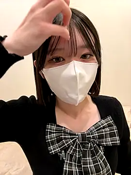 Snapshot of Ribon_n chatting on November 2025 03:23:02 PM Ribon n online show from November 2025 03:23:02 PM