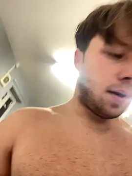 harleybarker online show from November 2025 08:18:01 PM