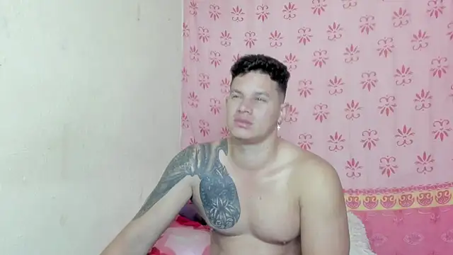 Snapshot of EclipseandFlame chatting on November 2025 02:28:01 PM EclipseandFlame online show from November 2025 02:28:01 PM