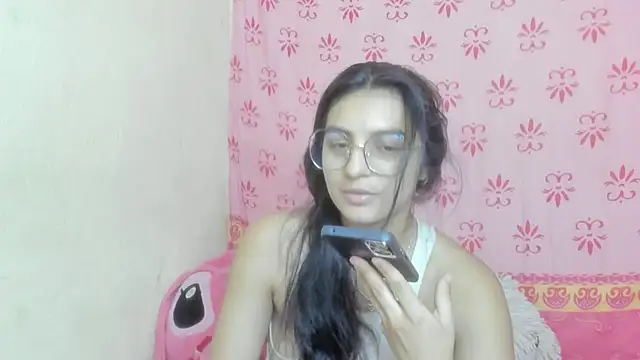 Snapshot of EclipseandFlame chatting on November 2025 01:11:01 PM EclipseandFlame online show from November 2025 01:11:01 PM