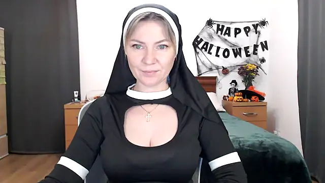 ParadiseAlina online show from October 2025 05:46:01 PM