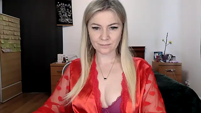 ParadiseAlina online show from April 2026 05:32:02 PM