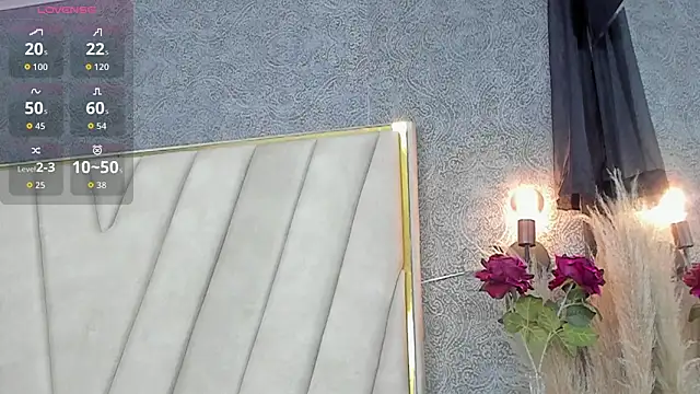 Snapshot of AlyssAlvarado chatting on September 2025 09:37:01 PM AlyssAlvarado online show from September 2025 09:37:01 PM