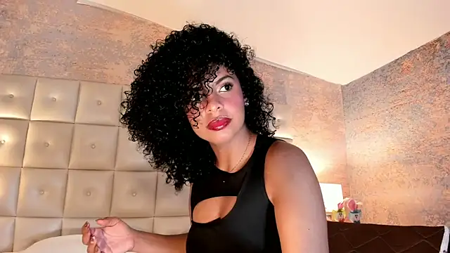 SheyLopez online show from May 2026 03:24:02 AM