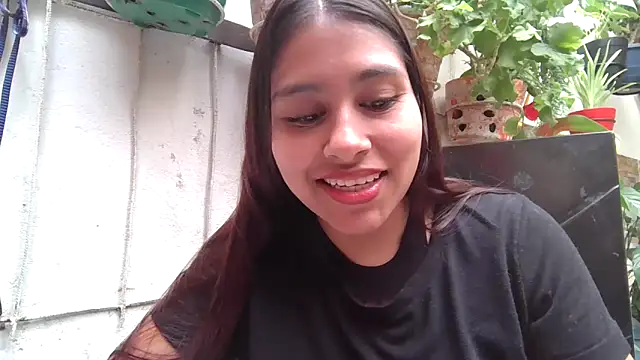 Snapshot of zairabreze chatting on November 2025 03:34:01 PM zairabreze online show from November 2025 03:34:01 PM