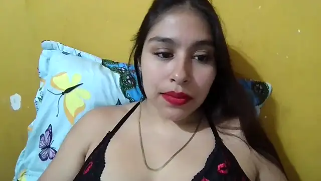 Snapshot of zairabreze chatting on November 2025 03:46:01 PM zairabreze online show from November 2025 03:46:01 PM