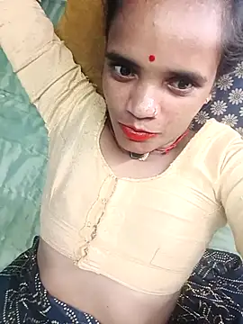 Hotwera online show from September 2025 10:11:02 PM