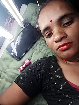 Hotwera online show from September 2025 10:02:01 PM