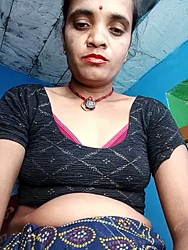 Hotwera online show from September 2025 08:03:01 PM