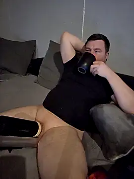 Snapshot of Da_riva chatting on February 2026 08:03:02 PM Da riva online show from February 2026 08:03:02 PM