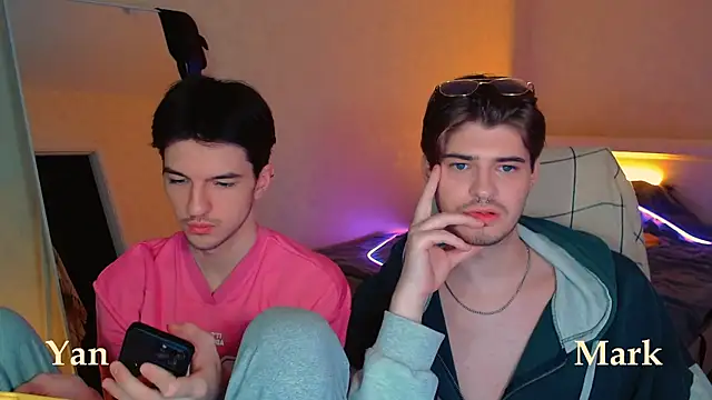 Snapshot of itsyanbb chatting on September 2025 03:24:02 PM itsyanbb online show from September 2025 03:24:02 PM