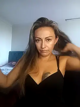 Snapshot of -AngelNova- chatting on December 2025 01:17:02 PM -AngelNova- online show from December 2025 01:17:02 PM