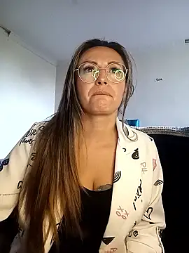 Snapshot of -AngelNova- chatting on January 2026 09:29:01 PM -AngelNova- online show from January 2026 09:29:01 PM