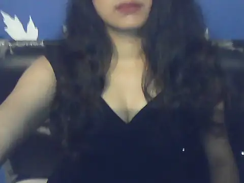 SoftButDeadly0 online show from December 2025 04:14:01 PM