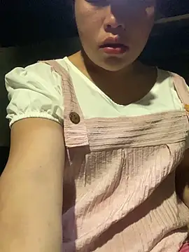 O o UwU o O online show from December 2025 01:59:02 PM