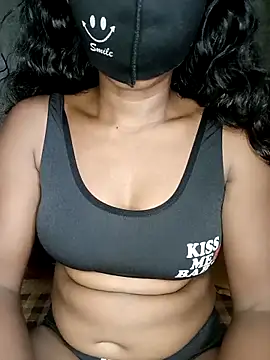 Snapshot of Renuka_GG chatting on September 2025 04:34:02 AM Renuka GG online show from September 2025 04:34:02 AM