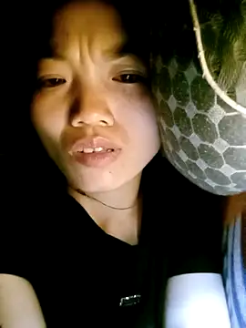 ngan-cute online show from December 2025 08:29:01 PM