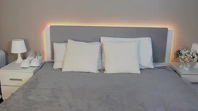 MarianeSun online show from October 2025 03:59:02 AM