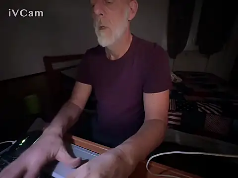 Pigna16PSRN online show from March 2026 05:40:01 PM