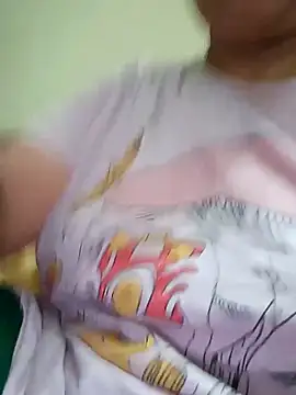 Snapshot of angel_ridhi chatting on October 2025 01:38:01 AM angel ridhi online show from October 2025 01:38:01 AM