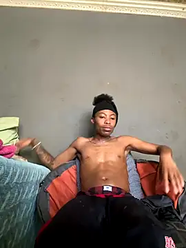 Snapshot of Tookey012 chatting on October 2025 08:40:01 AM Tookey012 online show from October 2025 08:40:01 AM