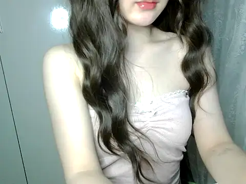Annabelle-e online show from June 2026 06:55:02 PM