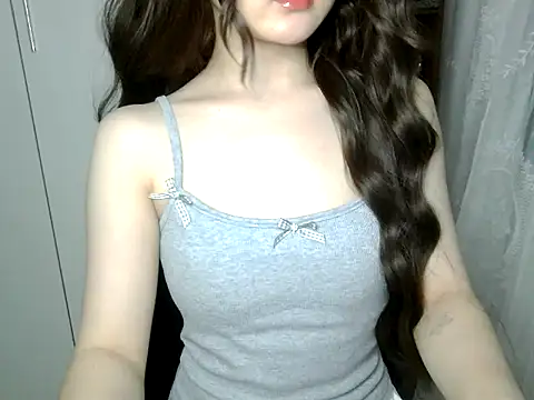 Annabelle-e online show from June 2026 07:38:02 PM
