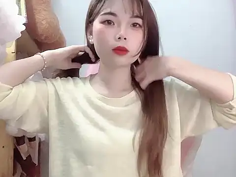 Snapshot of Pony898 chatting on October 2025 08:21:02 PM Pony898 online show from October 2025 08:21:02 PM