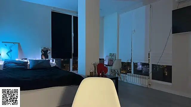 ElysiaXo online show from December 2025 05:20:01 PM