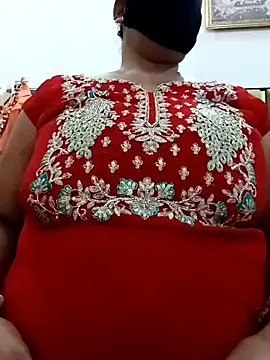 Rakhi sawant143 online show from October 2025 02:50:02 AM