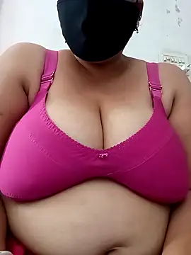 Snapshot of Rakhi_sawant143 chatting on November 2025 07:19:02 AM Rakhi sawant143 online show from November 2025 07:19:02 AM