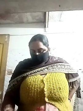 Snapshot of Rakhi_sawant143 chatting on December 2025 04:27:01 PM Rakhi sawant143 online show from December 2025 04:27:01 PM