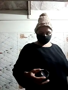 Snapshot of Rakhi_sawant143 chatting on December 2025 04:01:02 PM Rakhi sawant143 online show from December 2025 04:01:02 PM